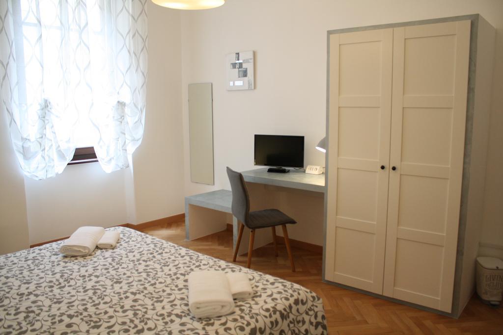 Casa Mia - No Reception Bed and Breakfast Τρέντο Δωμάτιο φωτογραφία